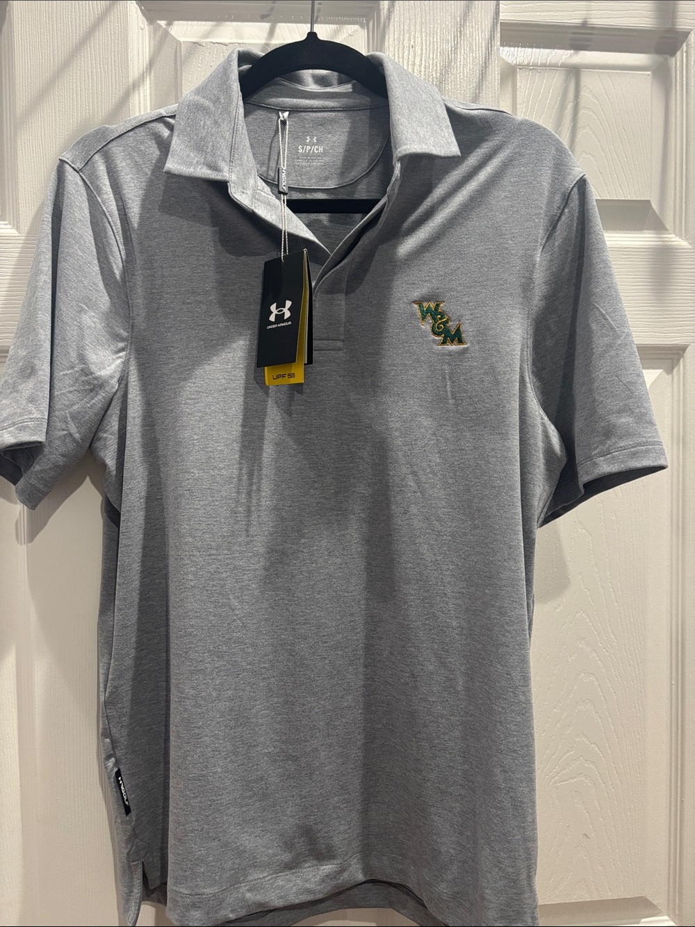 Under Armour Men’s Light Gray Polo with W&M Embroidered Logo